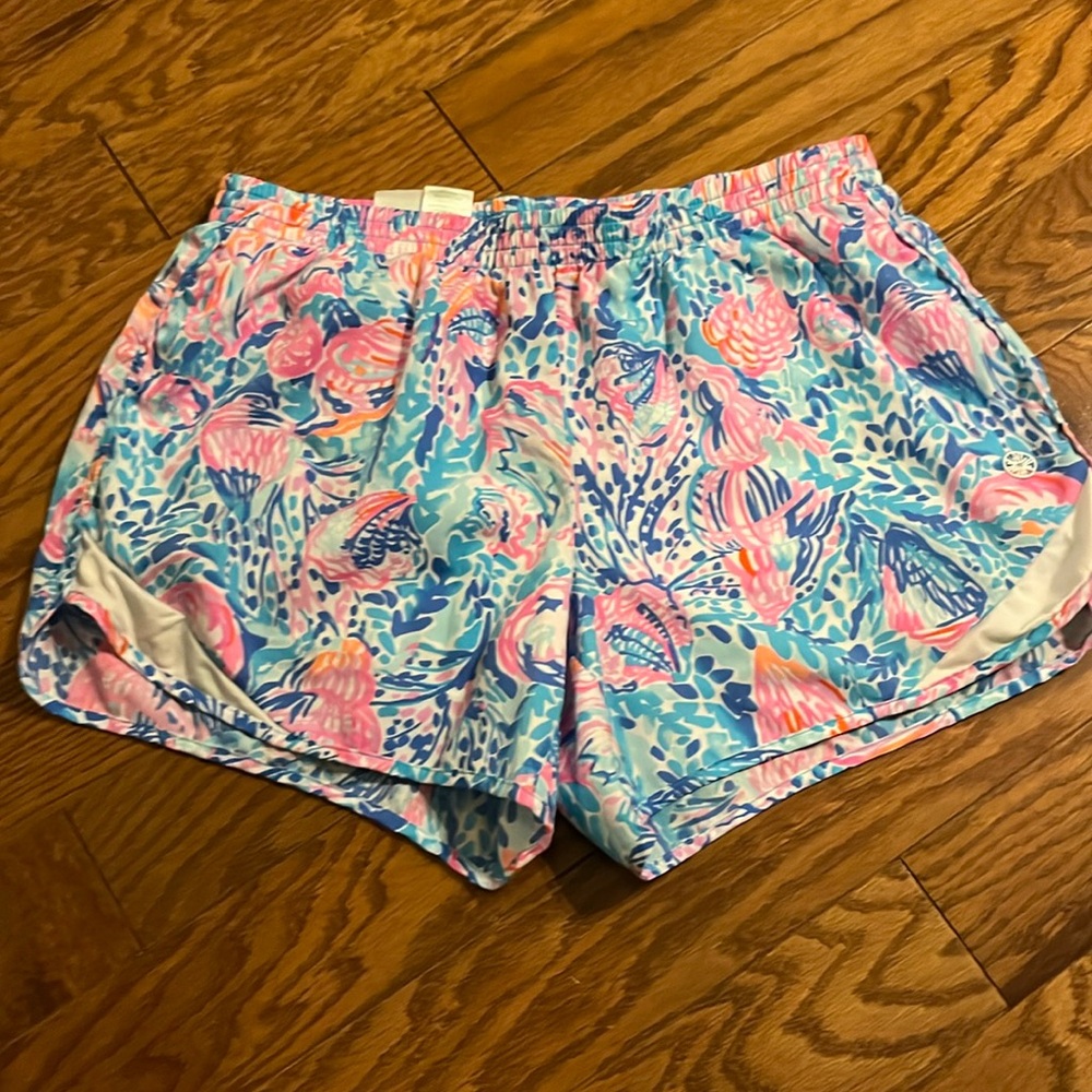 Luxletic Ocean Trail short size small